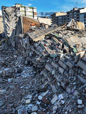 Enseñanzas del terremoto de Turquía - Hablando con Científicos podcast - CienciaEs.com